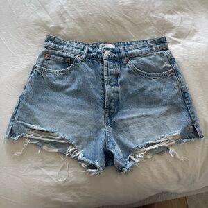 Zara Blue Denim distressed Jean shorts